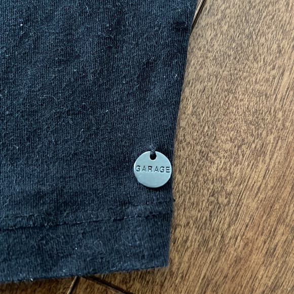 Black tshirt crop top! - Picture 3 of 4